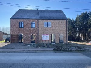 2 20230208_102216996_iOS