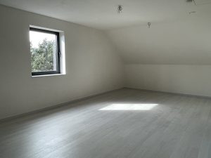 28 20230325_140150930_iOS